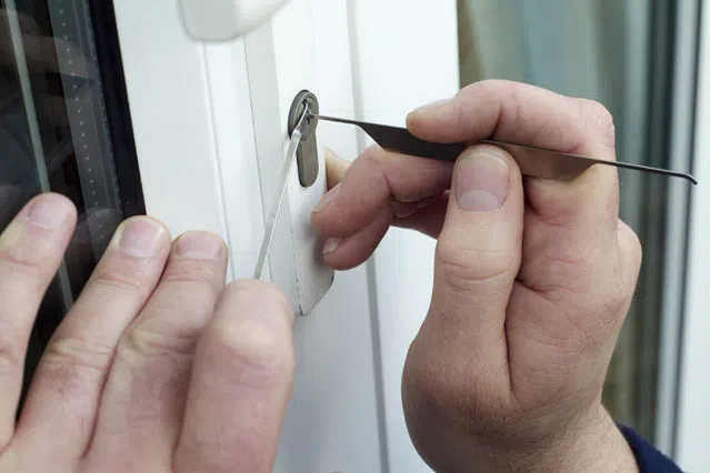 Jamaica Community Locksmith Jamaica, NY 718-663-2709